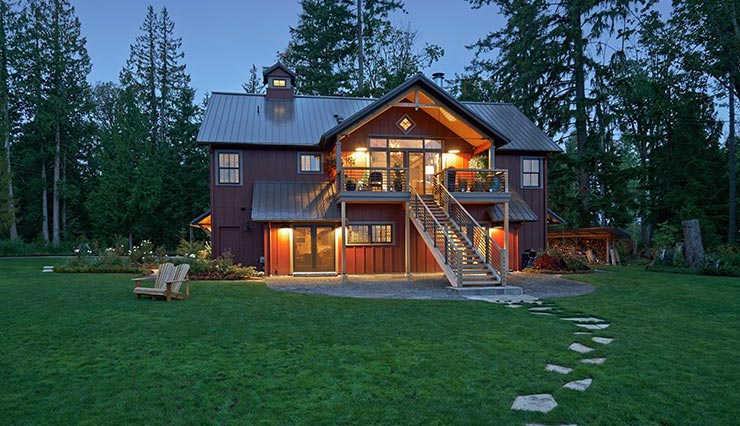 Mucci Truckess Architecture: Redmond Shaker Style -View Side Deck