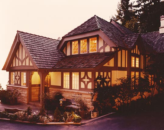 Mucci Truckess Architecture Tudor Revival - Main Entrance